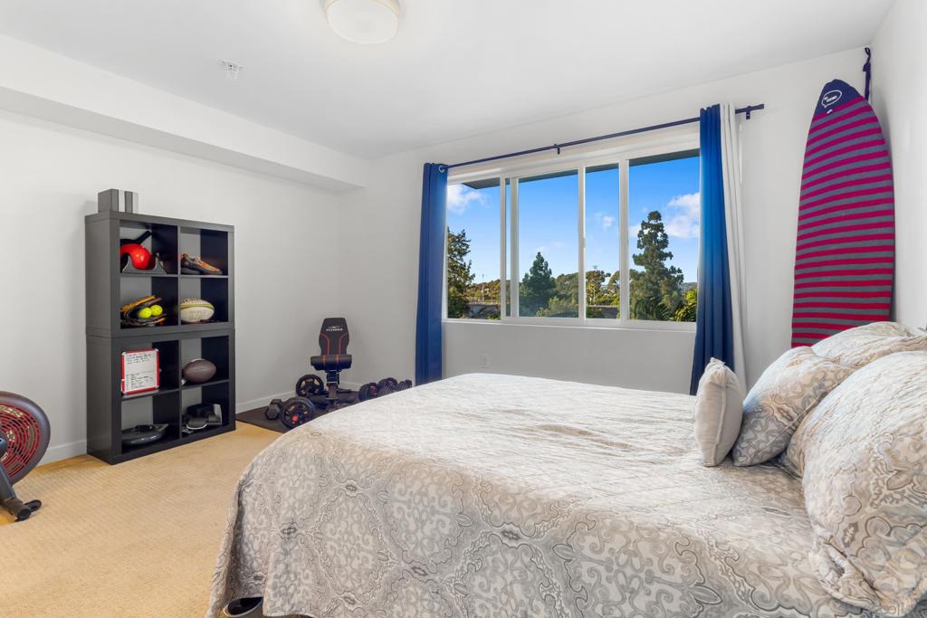 Ocean Beach - Residential