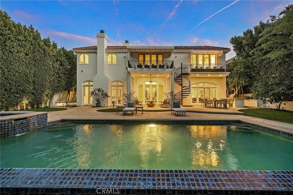 Photo of 11709 Wetherby Lane, Los Angeles, CA 90077 (MLS # OC22244329)