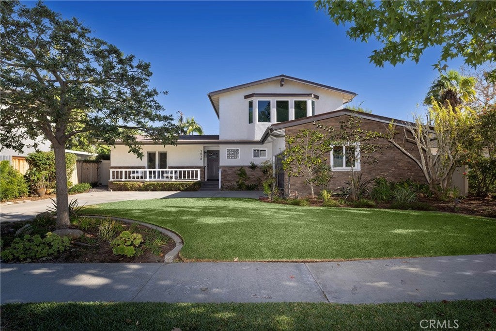 Photo of 2038 Aliso Avenue Ave, Costa Mesa, CA 92627 (MLS # NP26227511)