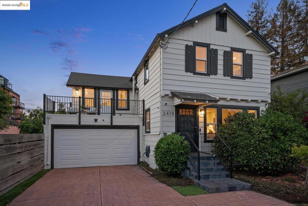 ELMWOOD/BATEMAN - Residential