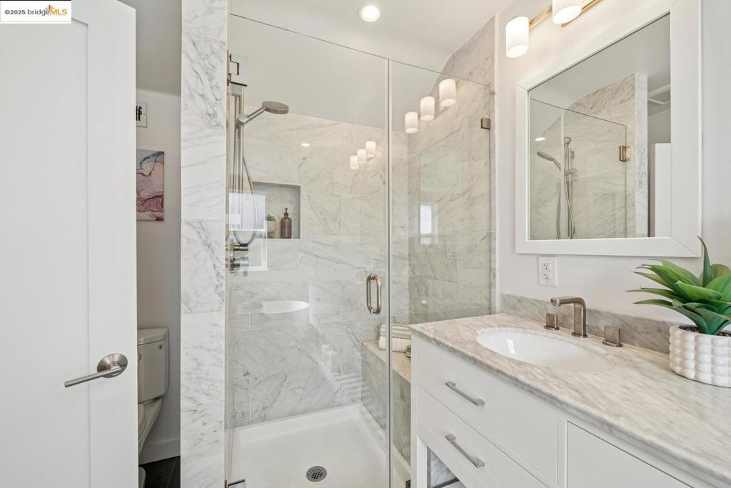 ELMWOOD/BATEMAN - Residential