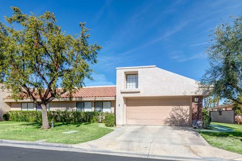 Photo of 68140 Pine Place, Cathedral City, CA 92234 (MLS # 219143177DA)