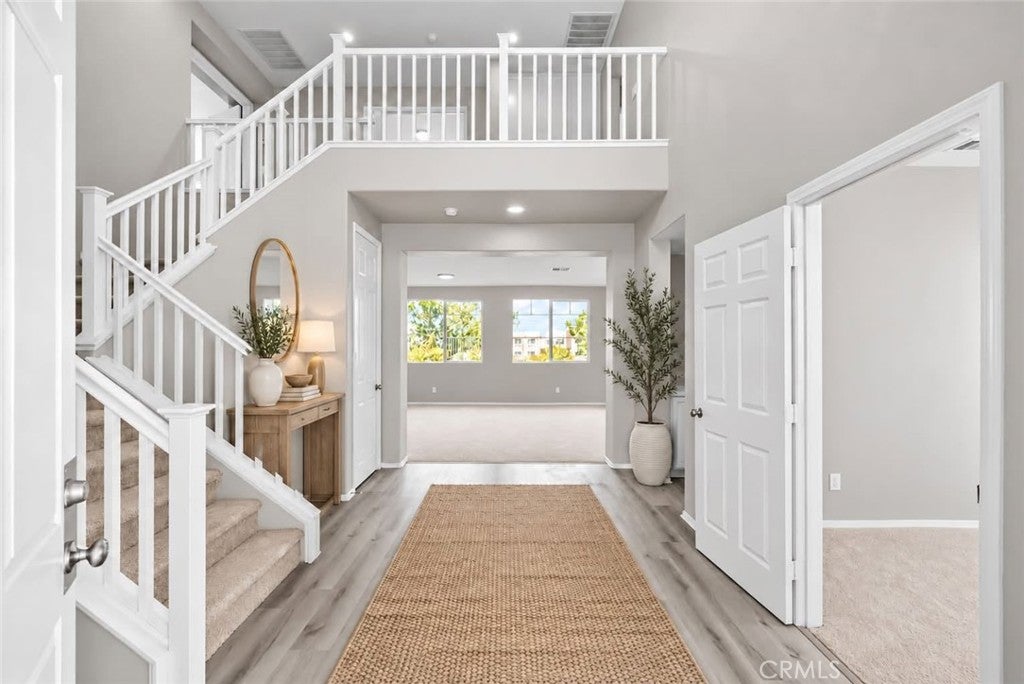 6727 Miramar Lane