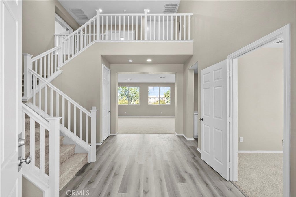 6727 Miramar Lane