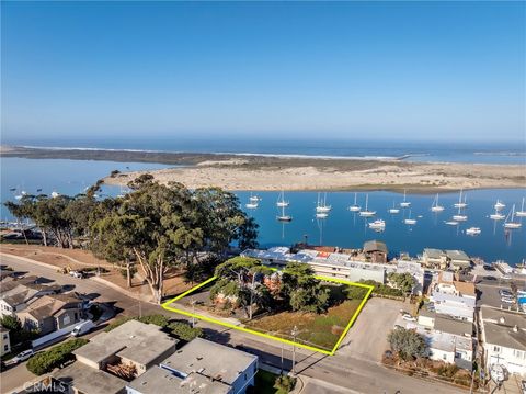 Tiny photo for 485 Morro Avenue, Morro Bay, CA 93442 (MLS # SC25220419)