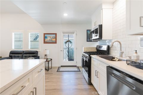 Tiny photo for 5917 Gran Paseo Way, Atascadero, CA 93422 (MLS # NS26042628)