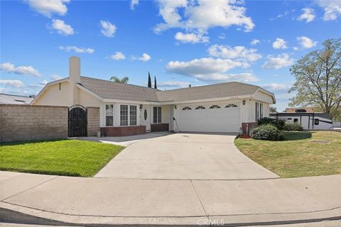 Photo of 19622 Soldon Court, Canyon Country, CA 91351 (MLS # SR26067872)