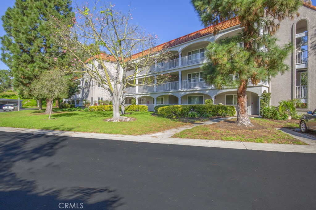 3510 Bahia Blanca W 3C