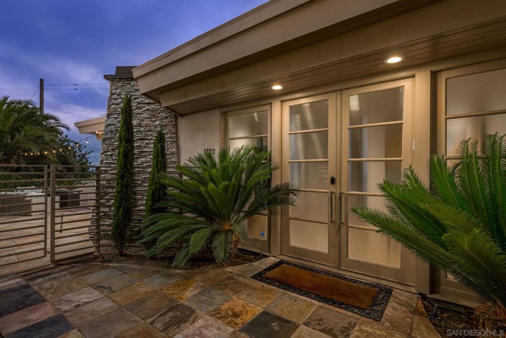 Del Mar - Residential