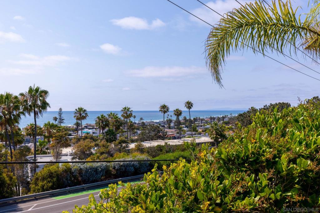 Del Mar - Residential