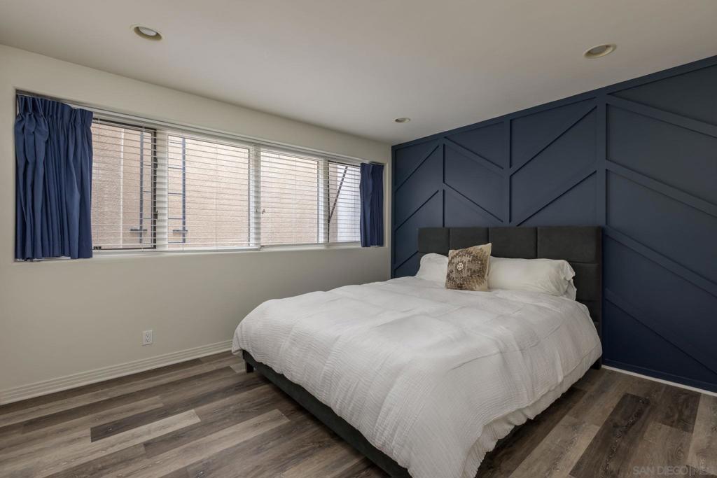 Del Mar - Residential
