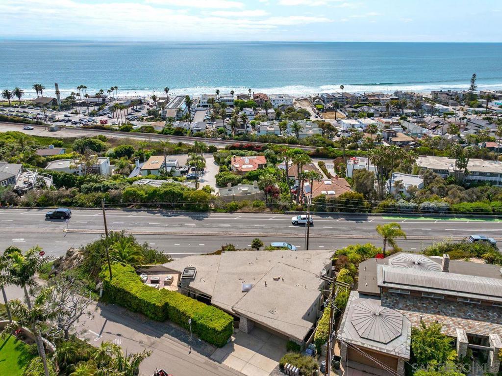 Del Mar - Residential
