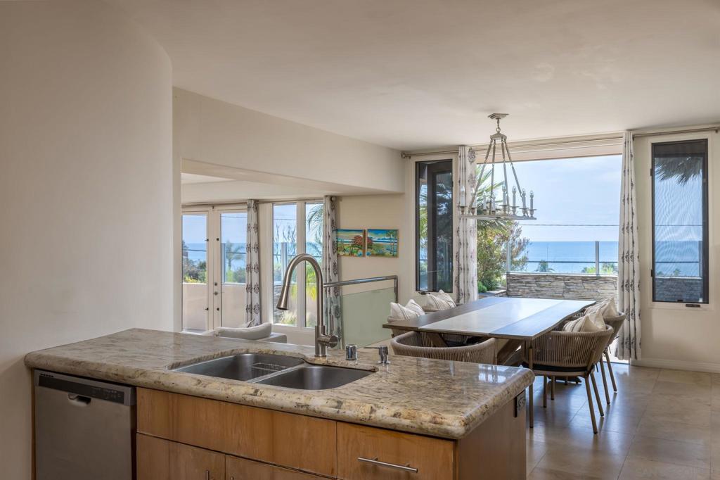 Del Mar - Residential