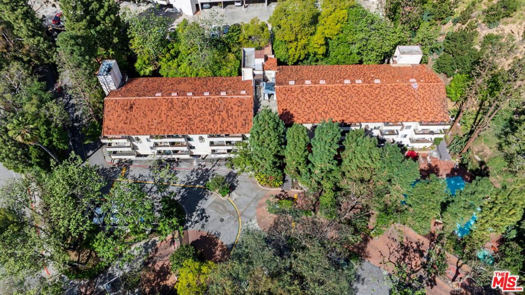 2700 Cahuenga Boulevard 1203