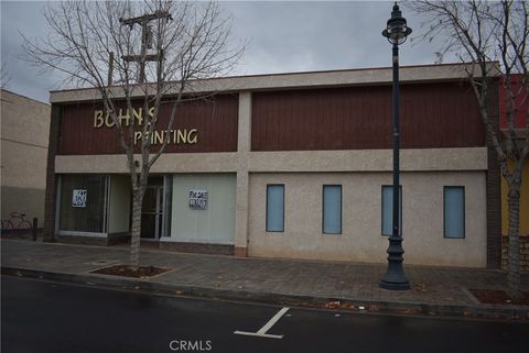 Photo of 656 W Lancaster Blvd, Lancaster, CA 93534 (MLS # SR26004629)