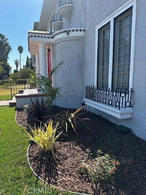 Downtown (DT) - Residential Income