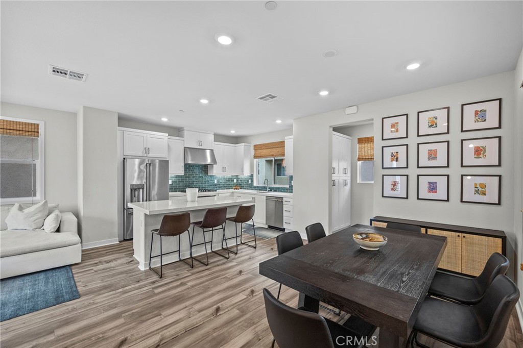 31 Jubilee Way