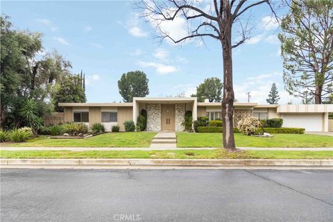 Photo of 9827 Lasaine, Northridge, CA 91325 (MLS # SR26002829)