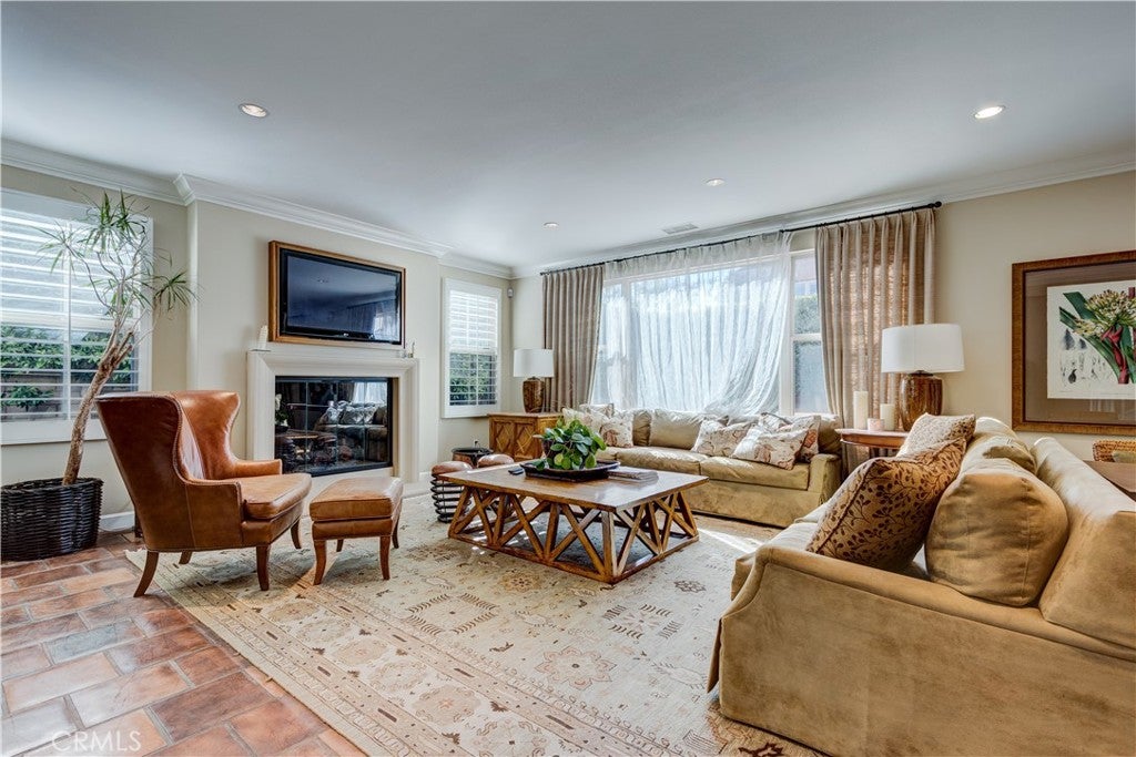 34 Great Lawn, Irvine CA 92620 - Photo 8