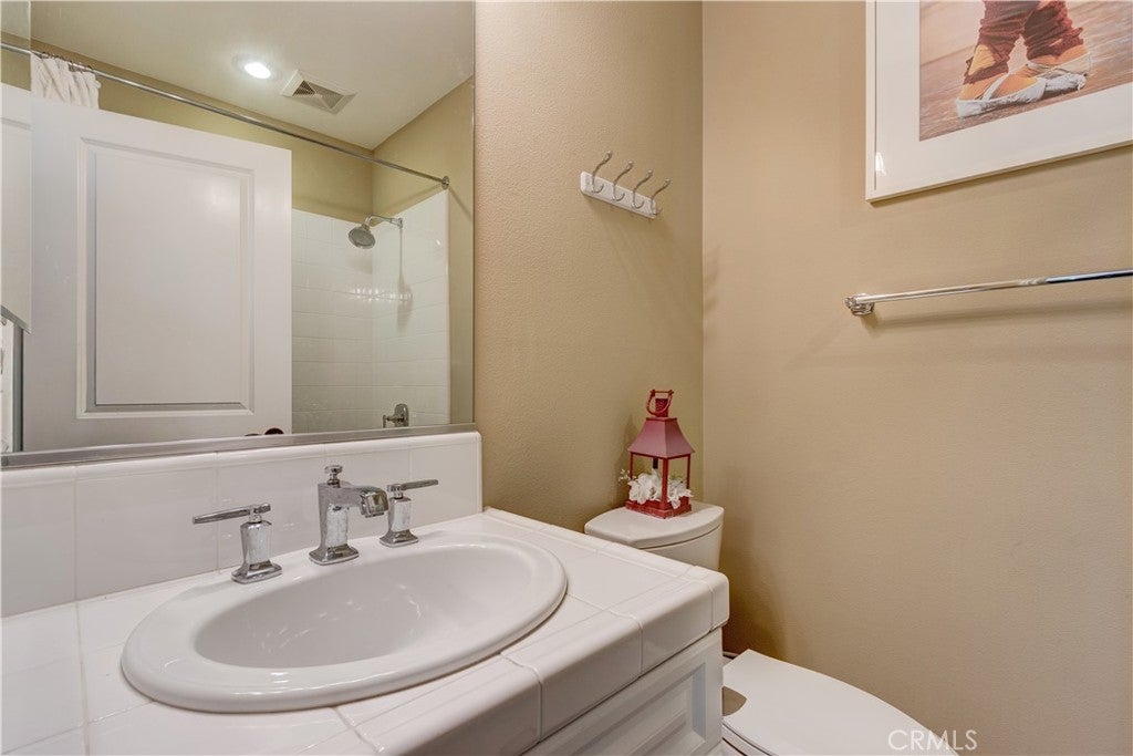 34 Great Lawn, Irvine CA 92620 - Photo 28