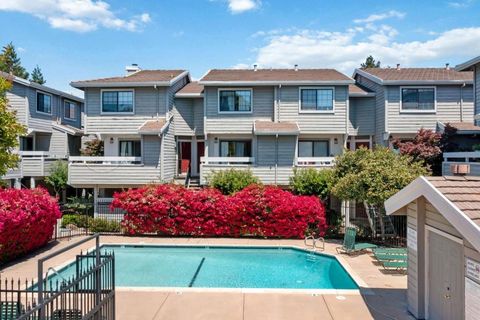 Photo of 6934 Chantel Court, San Jose, CA 95129 (MLS # ML82043570)
