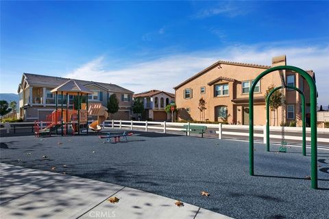 Tiny photo for 27988 Calle Casera, Temecula, CA 92592 (MLS # OC26087879)