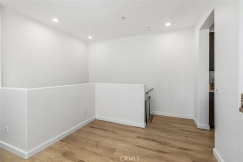 Tiny photo for 27988 Calle Casera, Temecula, CA 92592 (MLS # OC26087879)