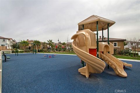 Tiny photo for 27988 Calle Casera, Temecula, CA 92592 (MLS # OC26087879)