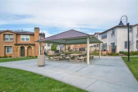 Tiny photo for 27988 Calle Casera, Temecula, CA 92592 (MLS # OC26087879)