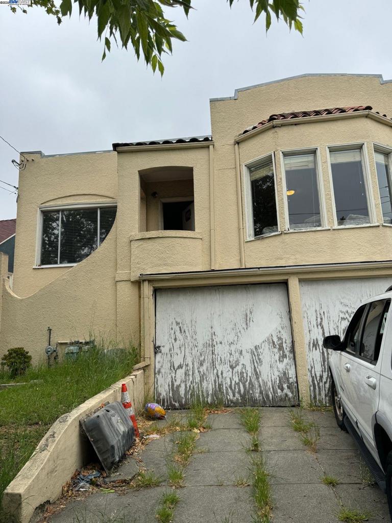 LAUREL/FRUITVALE - Residential Income