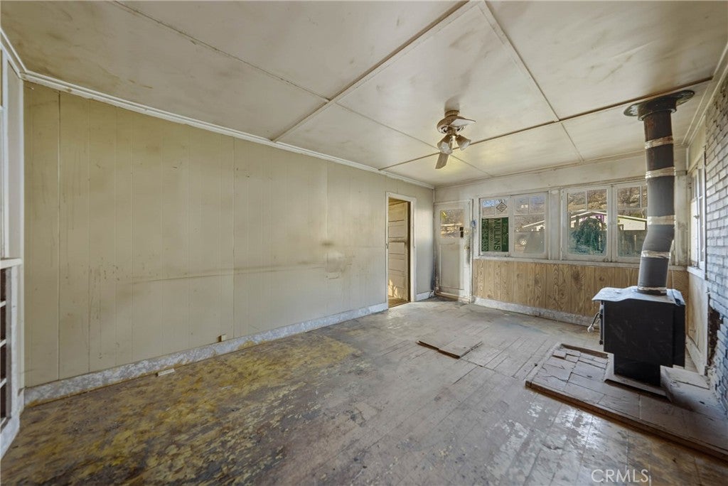 3527 E State Highway 20