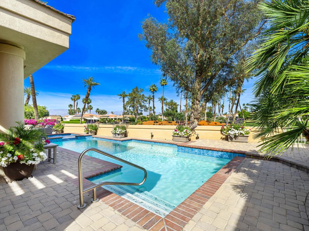 Desert Horizons C.C. - Residential