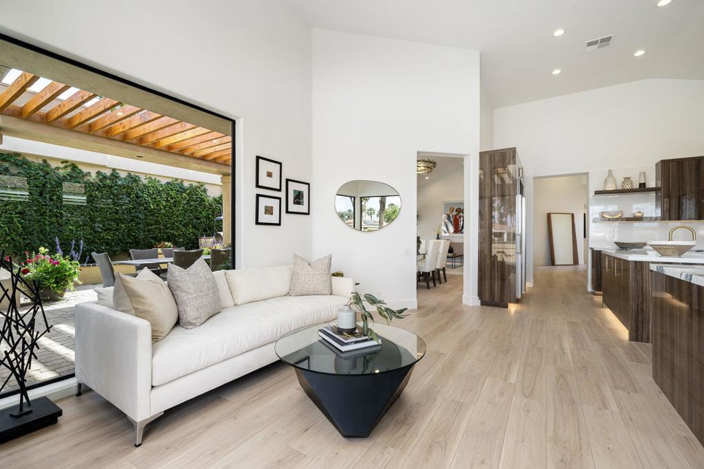 Desert Horizons C.C. - Residential