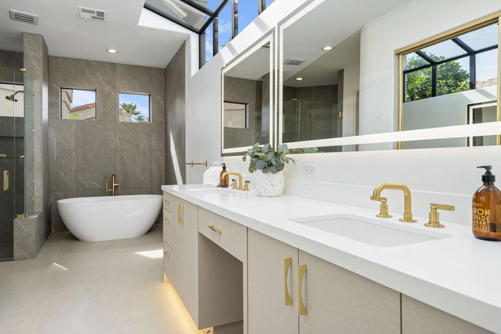 Desert Horizons C.C. - Residential