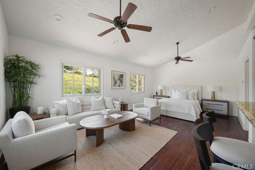7 Cherbourg, Newport Beach CA 92660 - Photo 11