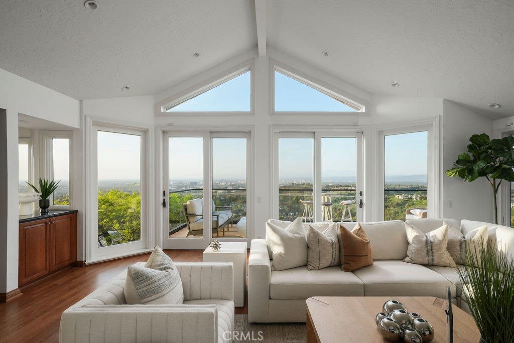 Photo of 7 Cherbourg, Newport Beach, CA 92660 (MLS # NP26167118)