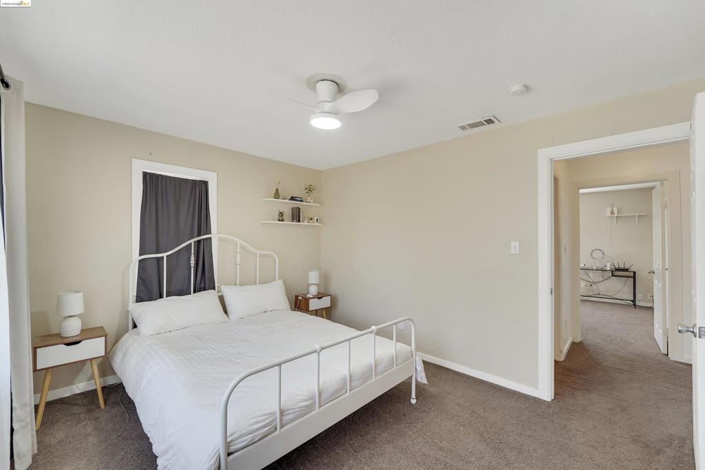 VALLEJO MANOR - Residential