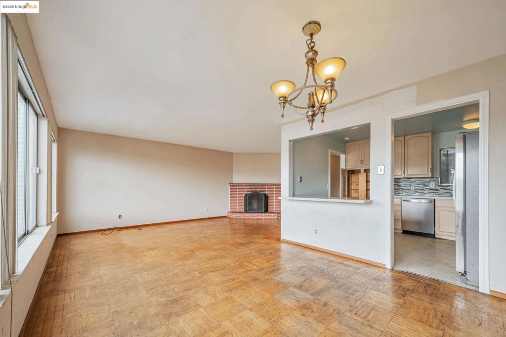 BAYVIEW - Residential