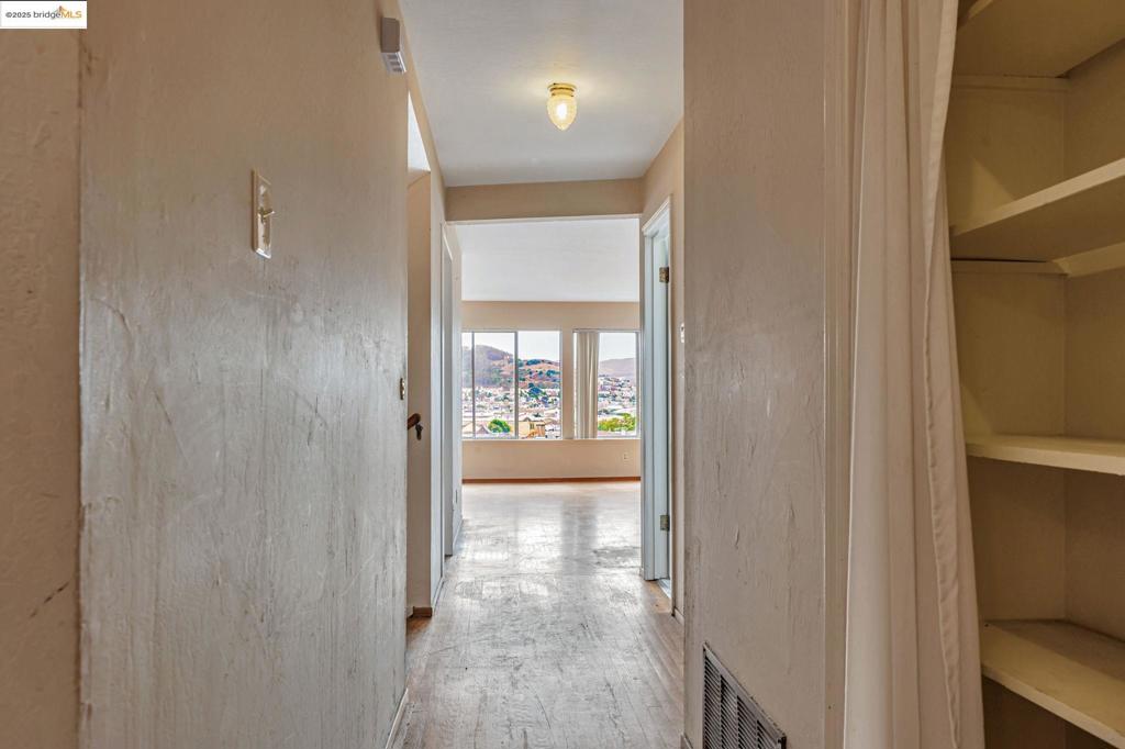 BAYVIEW - Residential