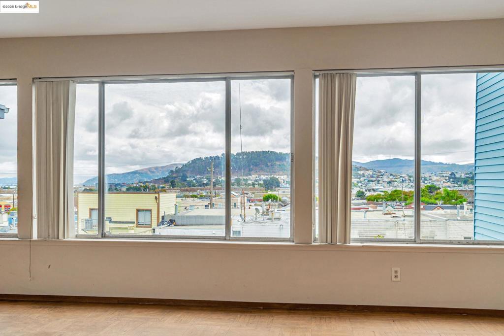 BAYVIEW - Residential