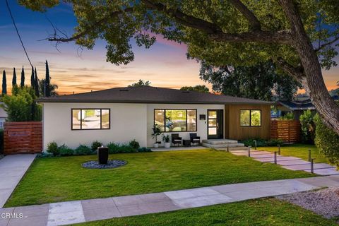 544 Pepper Street Pasadena CA 91103