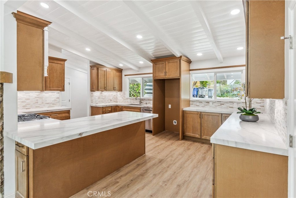 35 Buckskin Lane