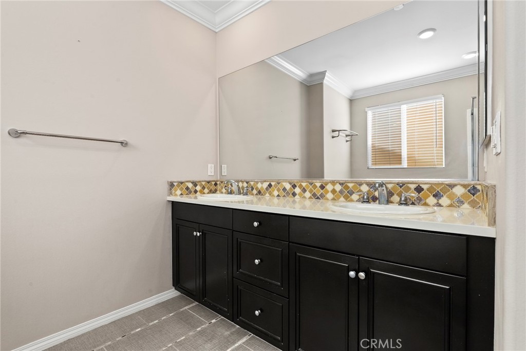 Aria (ARIA) - Residential