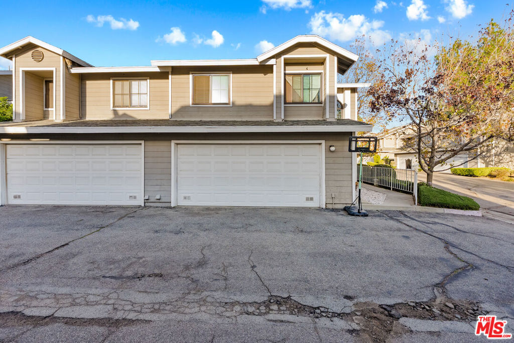 14200 Foothill Boulevard 30