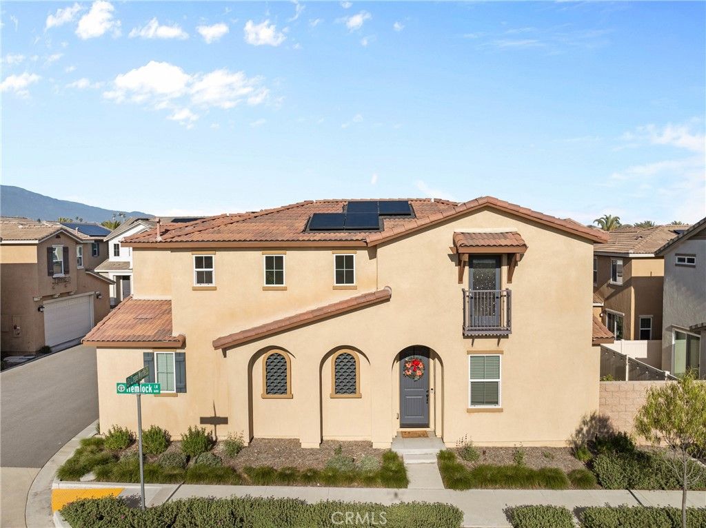 listing image 130729773487118363374