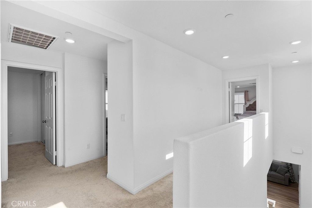 listing image 130727171935704945700