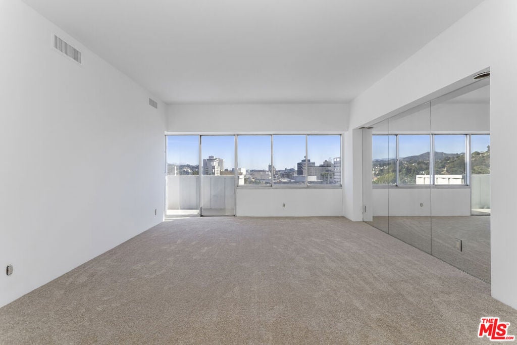 7135 Hollywood Boulevard 808
