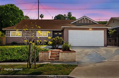 Photo of 1736 Outpost Dr Dr, Corona, CA 92882 (MLS # IG26046221)