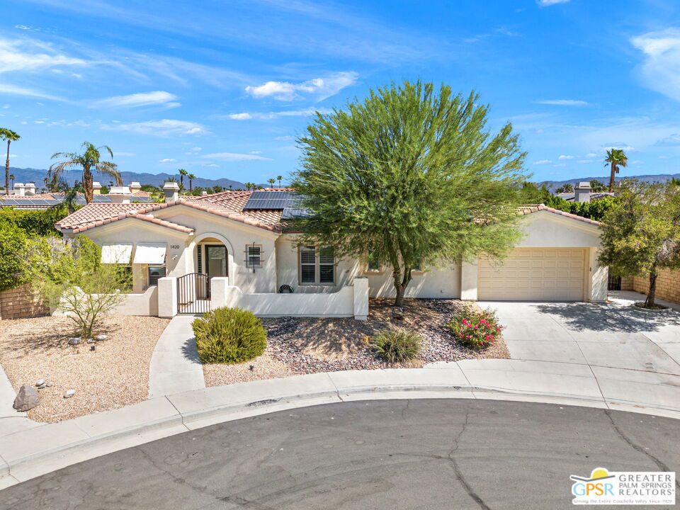 1420 Lorena Way
