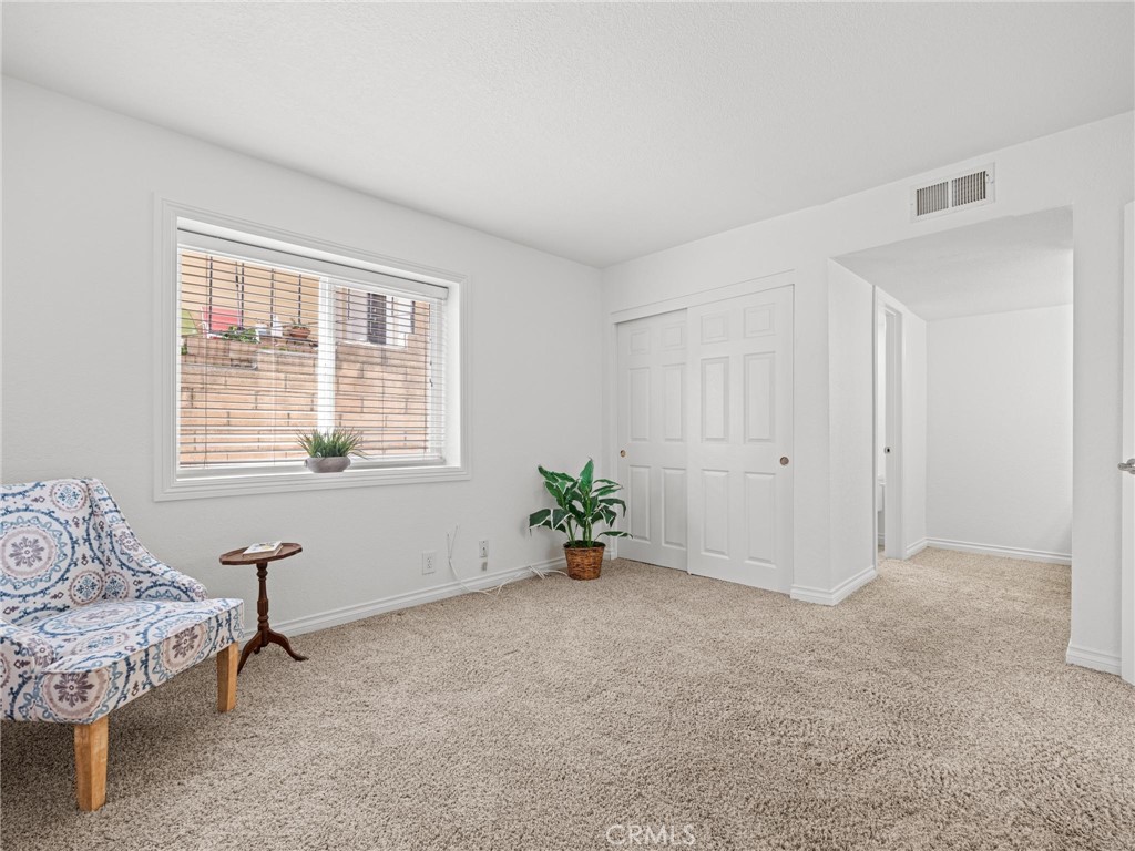 2932 Oakwood Lane